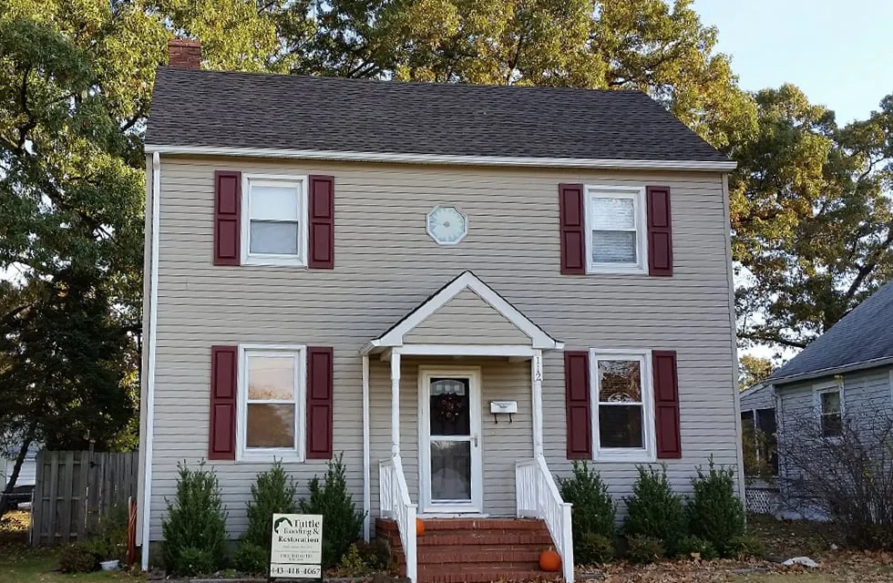 Slide of Bob Tuttle Roofing