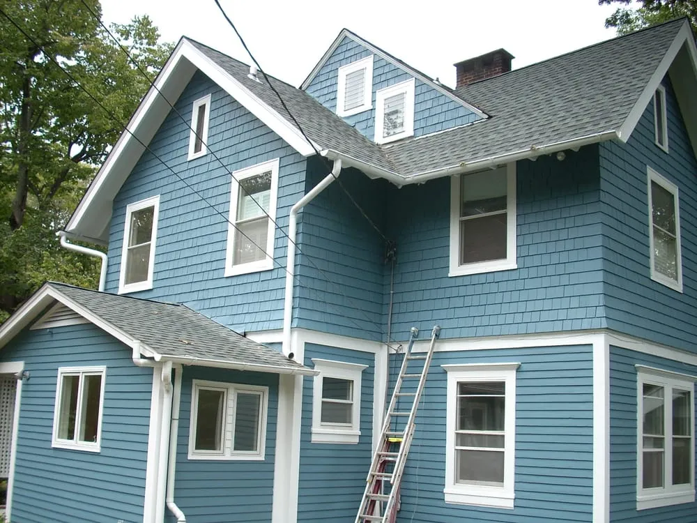 Slide of Bob Tuttle Roofing