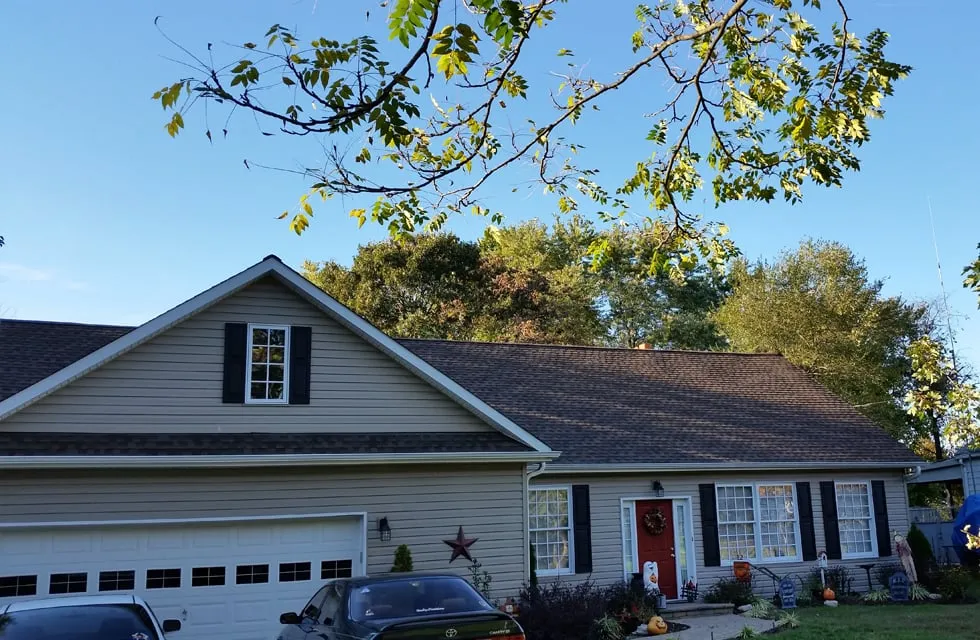 Slide of Bob Tuttle Roofing