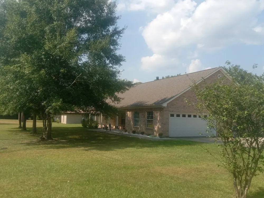 Slide of Bobby Galicia Roofing & Siding