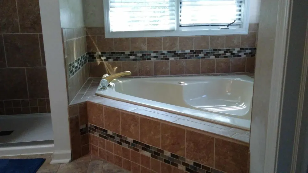 Slide of Bob's Mobile RV Service