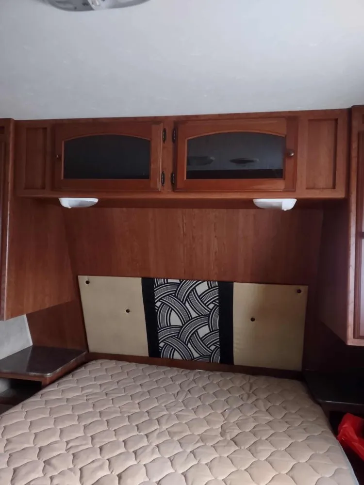 Slide of Bob's Mobile RV Service