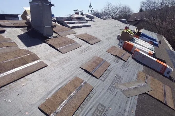 Slide of Bob's Roofing Crew