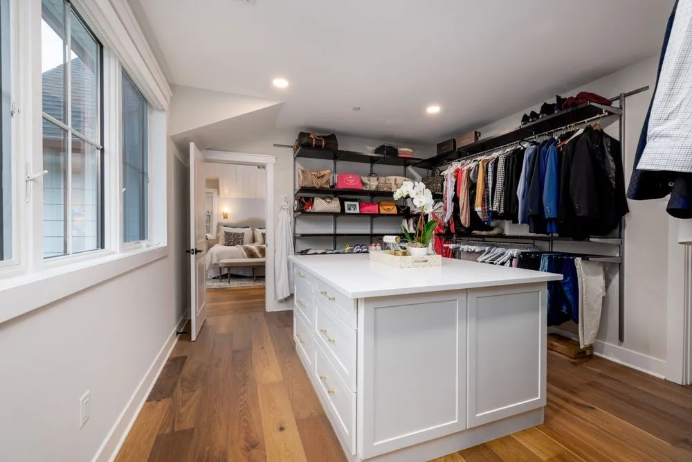 Slide of Bohan Contracting