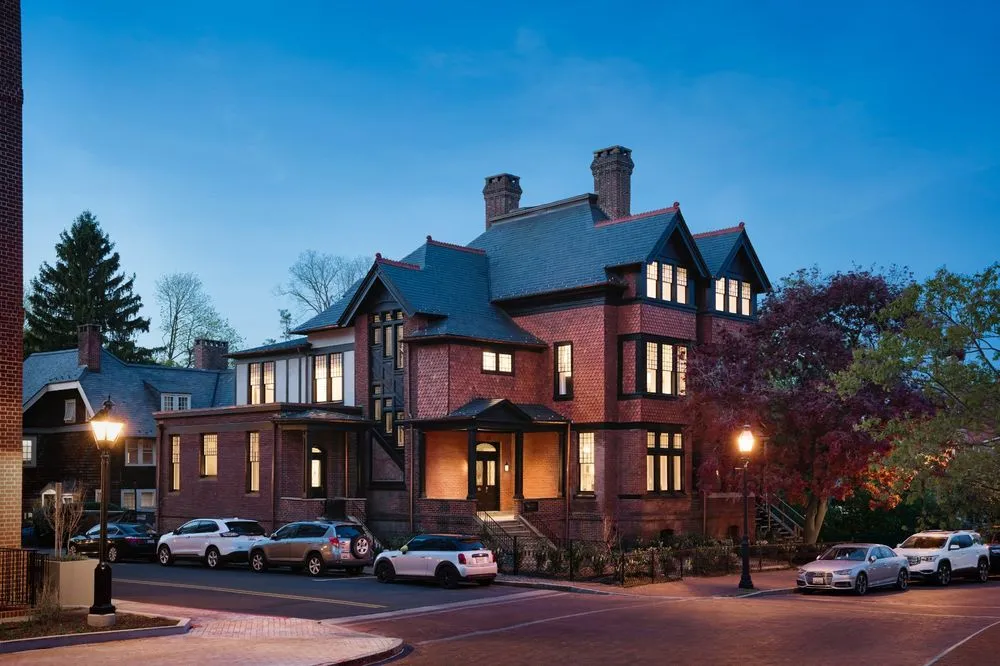 Slide of Bohan Contracting