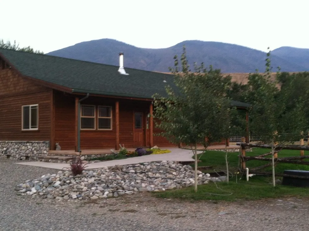 Slide of Boise Roofing Pros