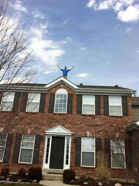 Expert residential roofing service in St. Louis, MO - BOLT Construction & Roofing