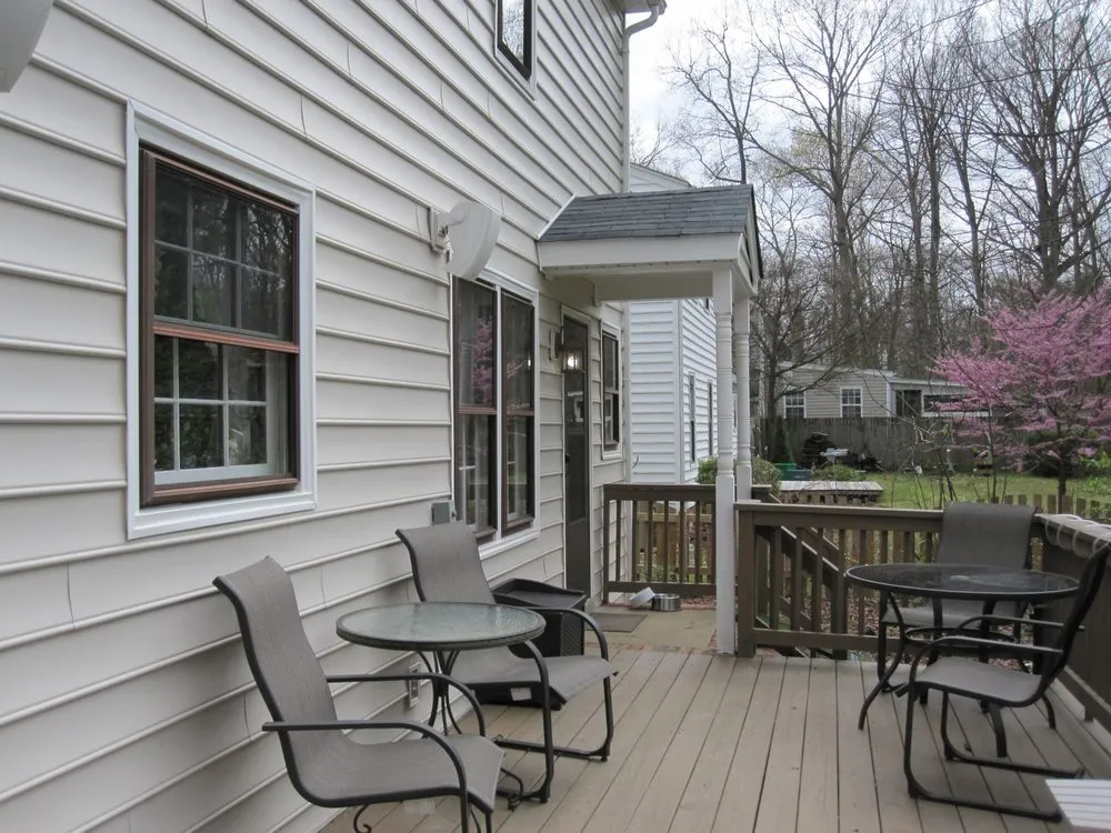 Emergency roof repair for residential properties in Powhatan, VA by Bon Air Exteriors