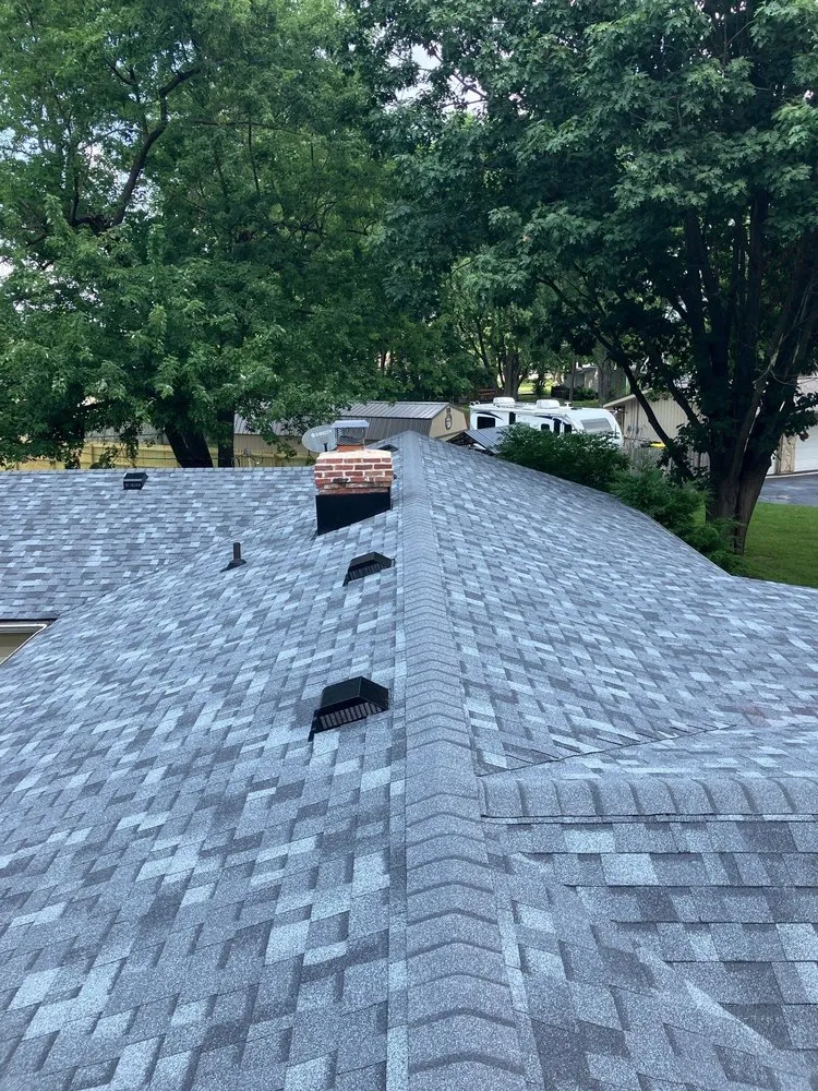 Licensed flat roof repair in St. Peters, MO by Bone Dry Roofing