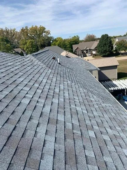 Slide of Boni Roofing