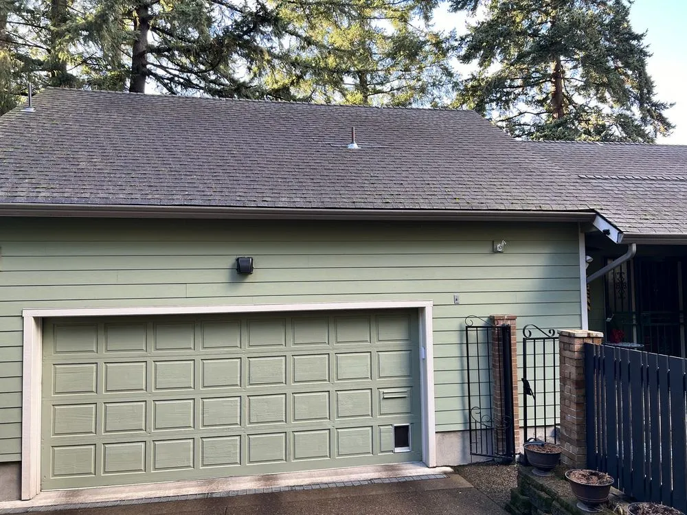 Slide of Bonn Roof Care