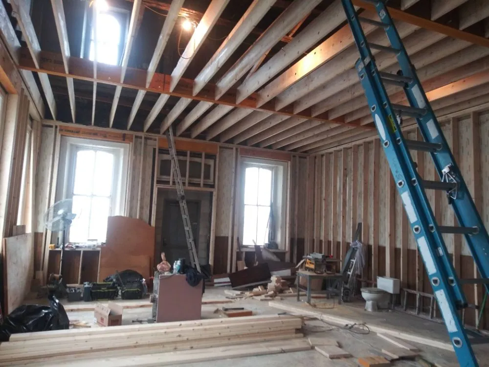 Slide of Boogs Renovations