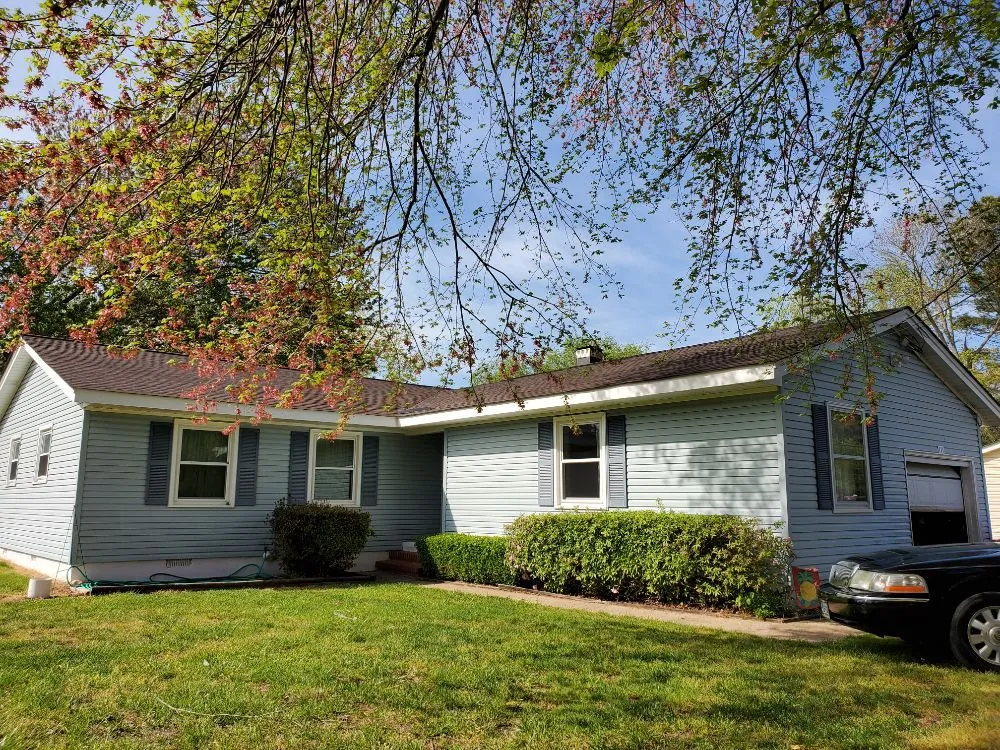 Slide of Boone's Home Improvement