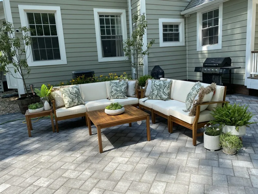 Slide of Borda & Sons Construction