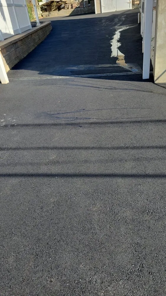 Slide of Borda & Sons Construction