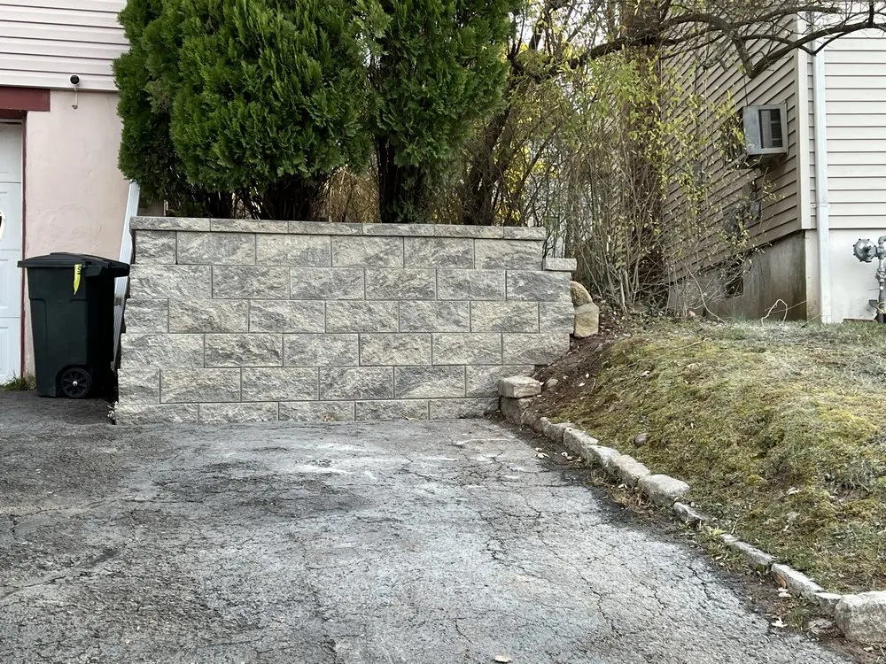 Slide of Borda & Sons Construction