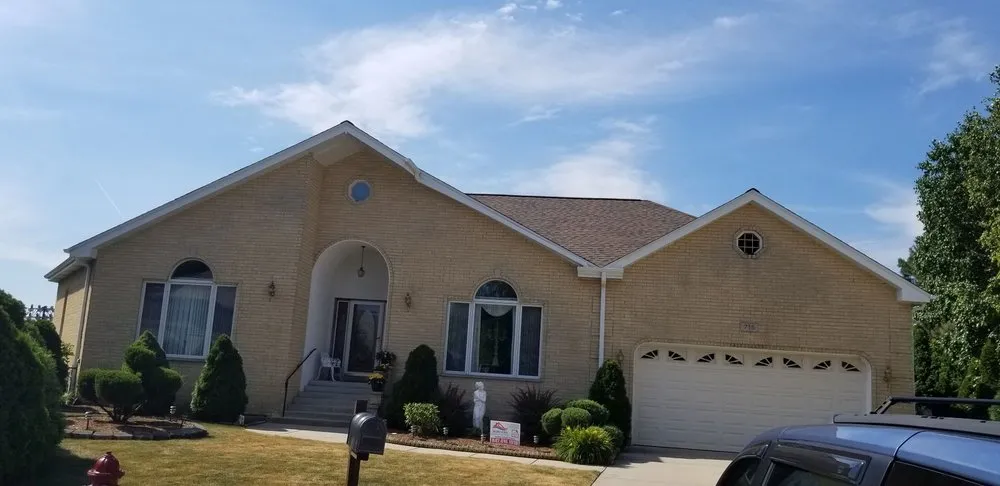 Slide of Borders Construction