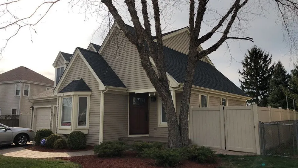 Slide of Borders Construction