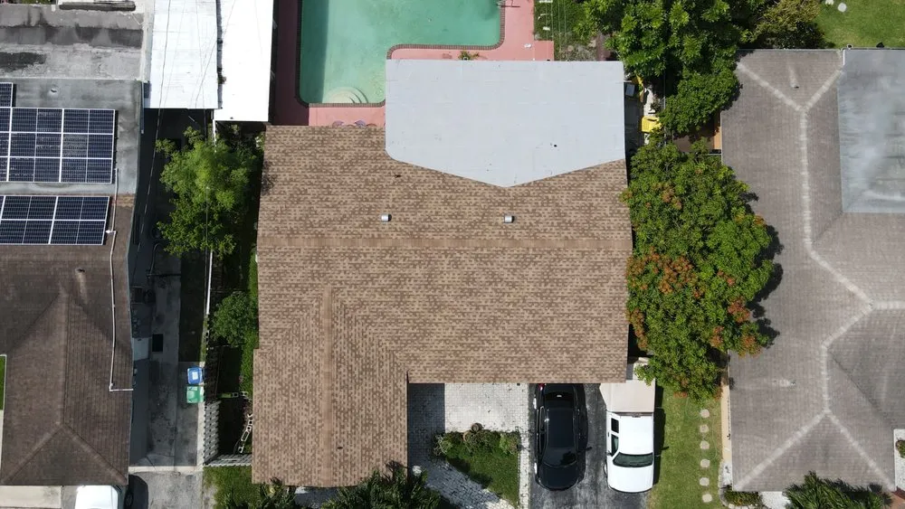 Slide of Borges Roofing