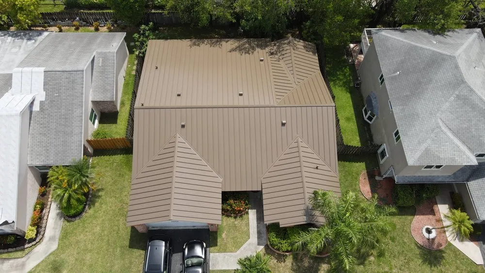 Slide of Borges Roofing