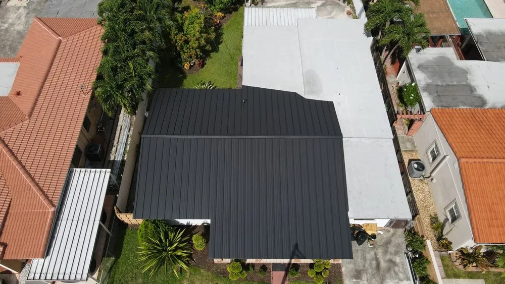 Slide of Borges Roofing