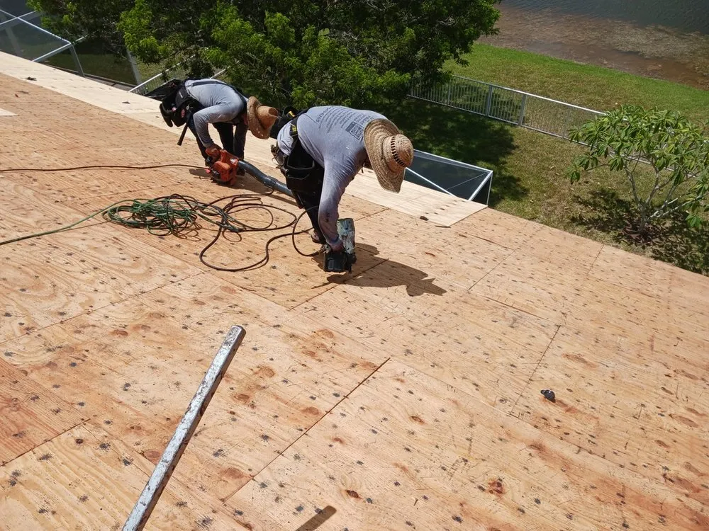 Slide of Borja Roofing