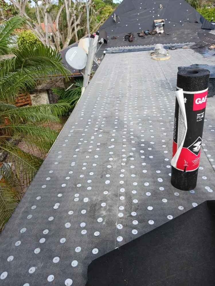 Slide of Borja’s Roofing