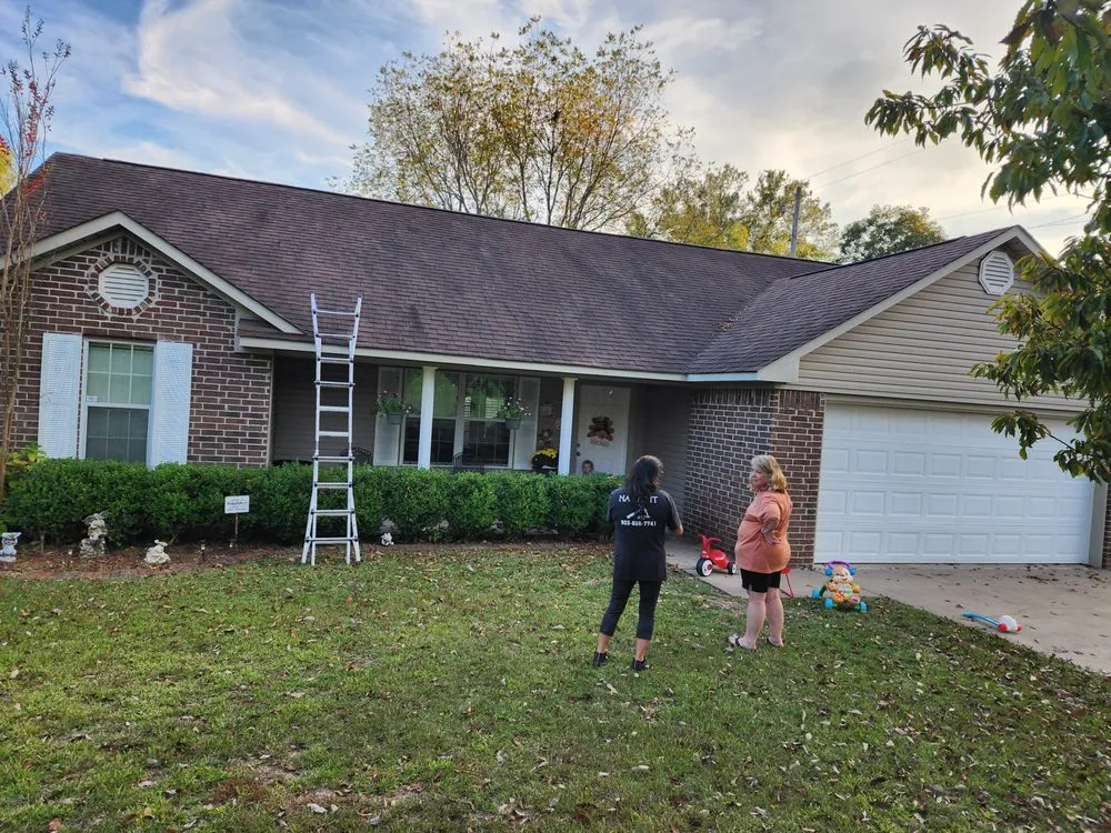 Slide of Born to Roof Texas