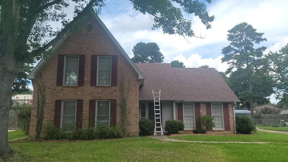 Slide of Born to Roof Texas