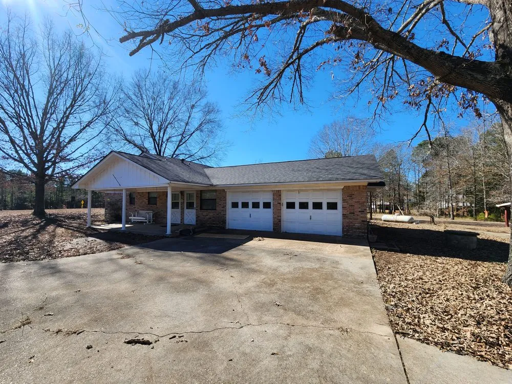 Slide of Born to Roof Texas