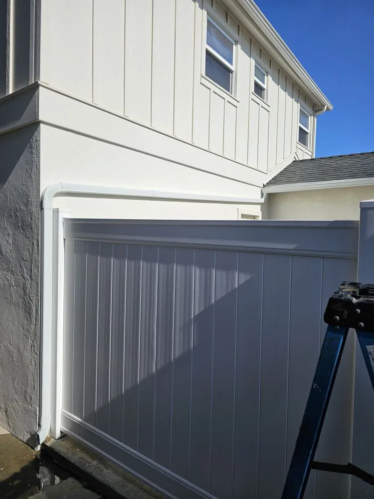 Slide of Bo's Gutter Pros