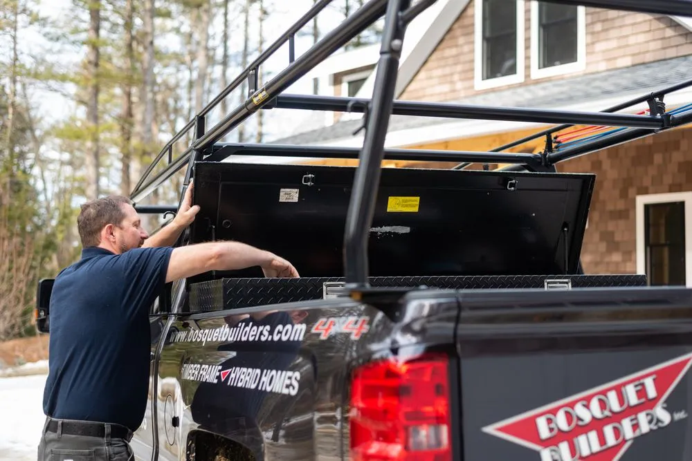 Slide of Bosquet Builders