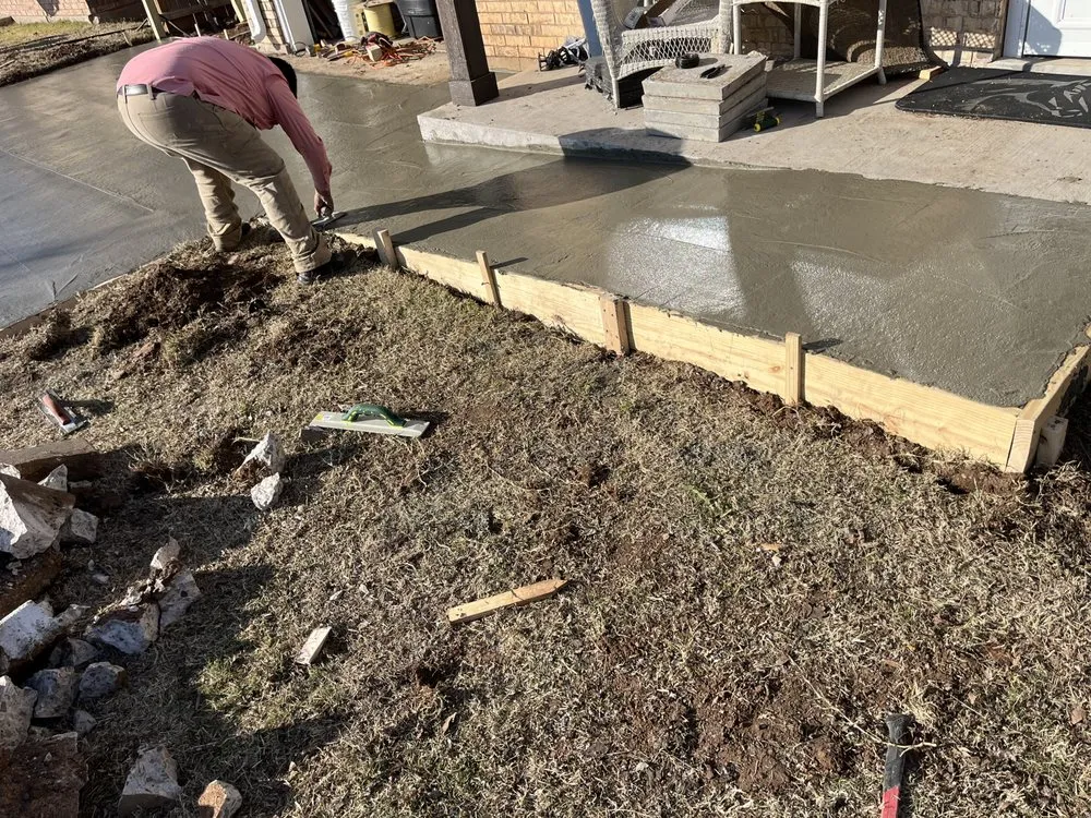 Local roof leak repair in Apache, OK - Boss B's Construction & Excavating