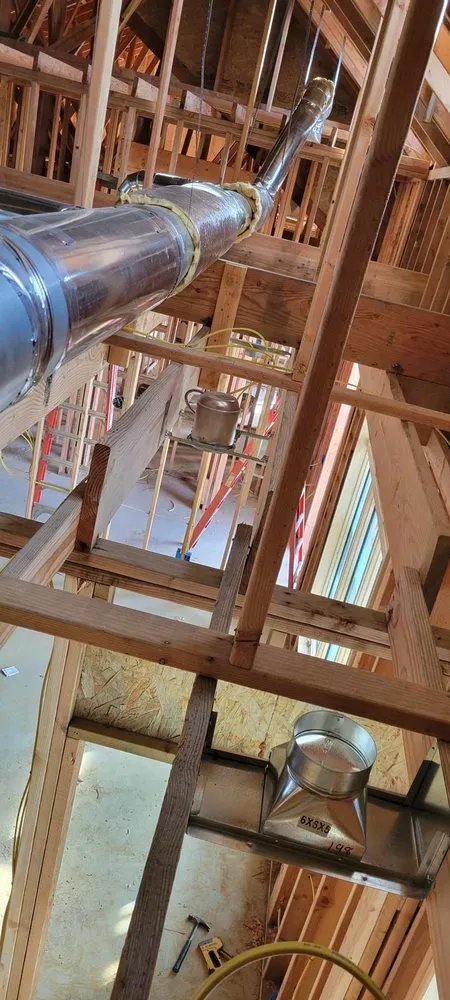 Reliable residential roofing service experts serving Apache, OK - Boss B's Construction & Excavating