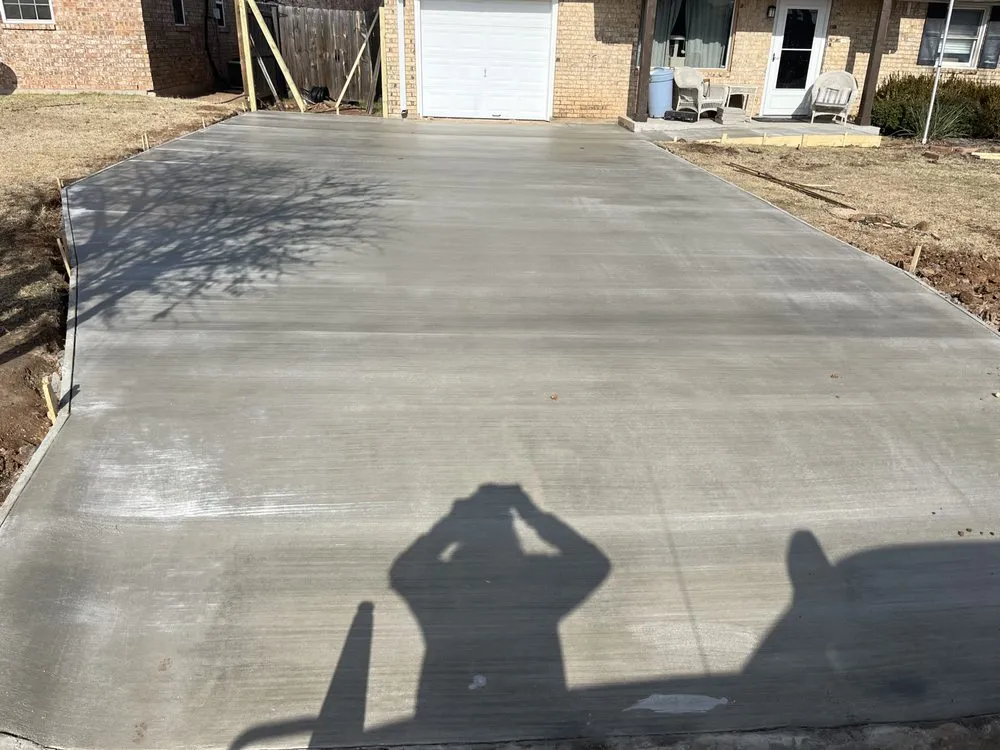 Top-rated shingle roofing service in Apache, OK by Boss B's Construction & Excavating