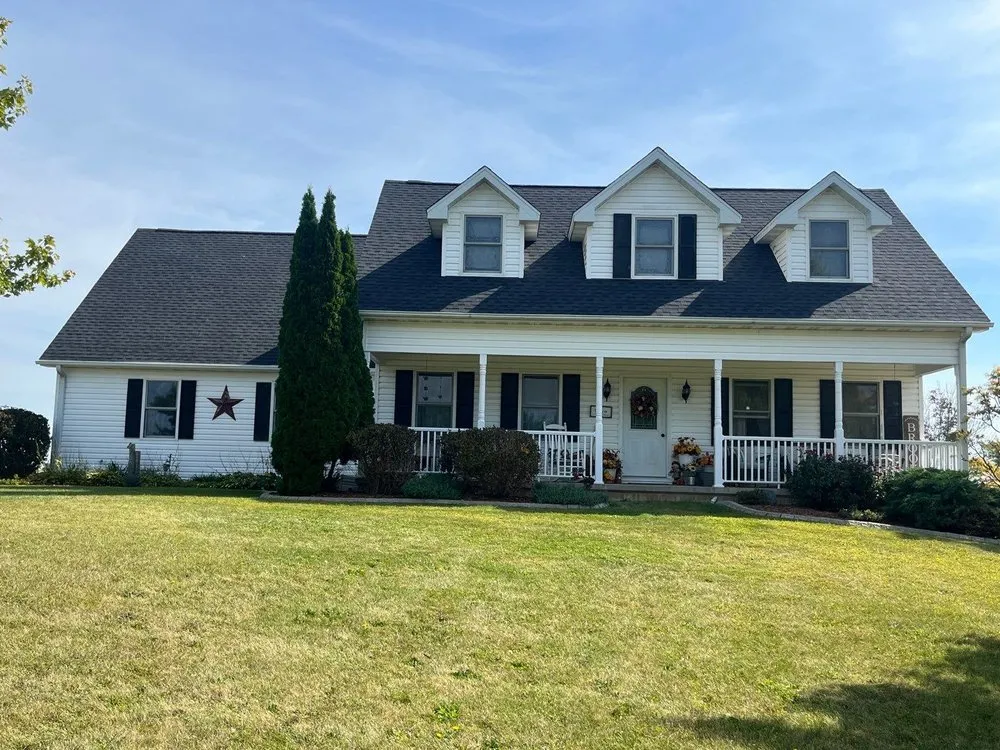 Slide of Boss Roofing - Siding Experts