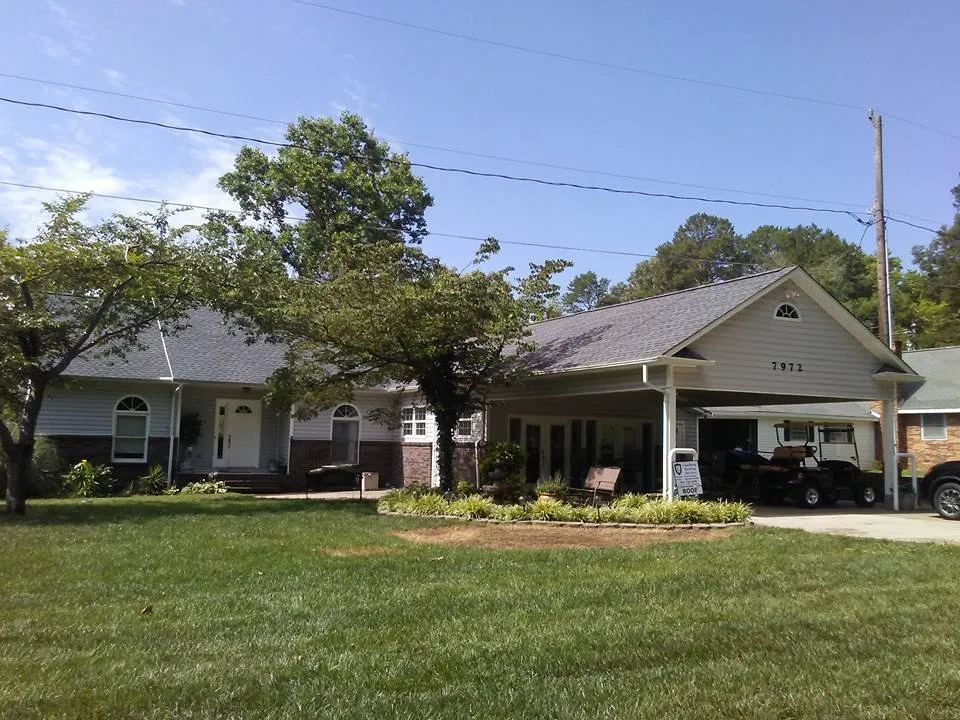 Slide of Bossman Roofing by Chad Rascoe