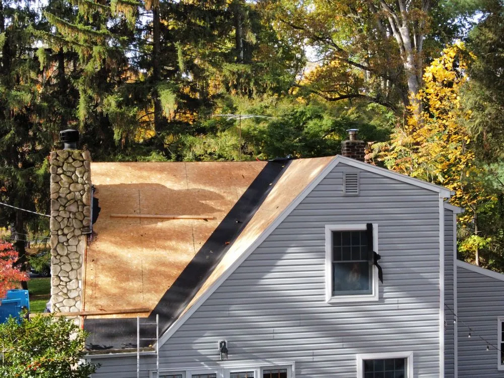 Slide of Botani Exteriors