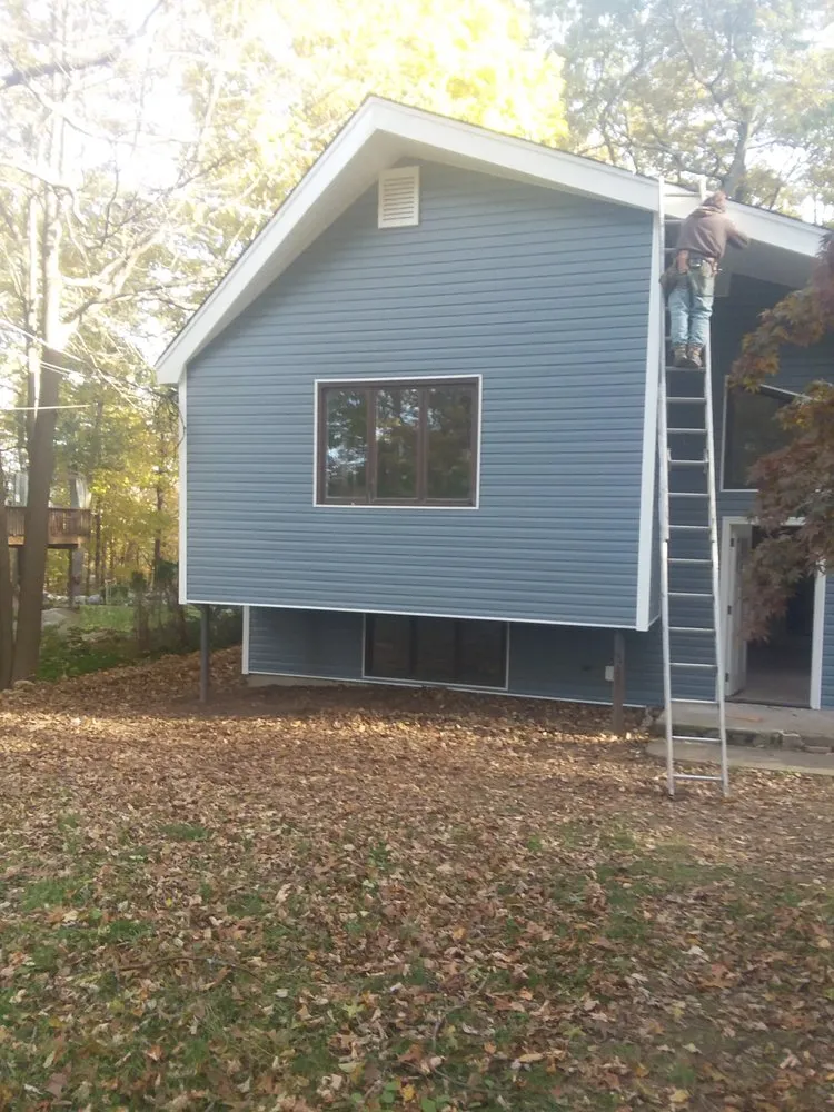 Emergency flat roof repair same-day service in Vernon Township, NJ by Bottom To Top Construction