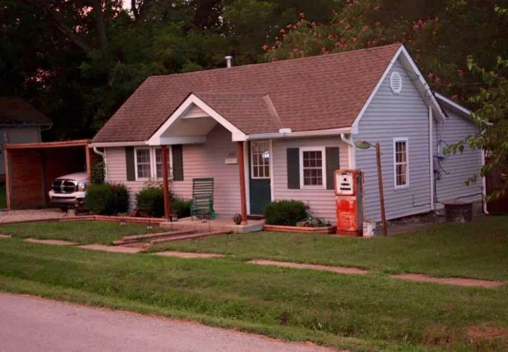 Professional roof installation same-day service across Cleveland, MO - Boulevard Roofing