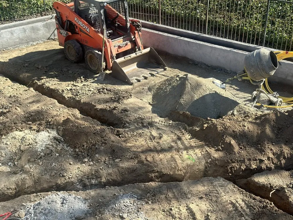 Slide of Bourke Construction