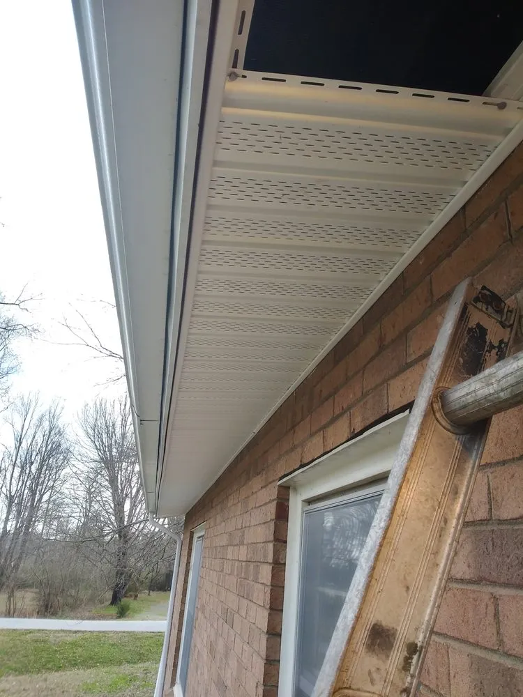 Slide of Bowkley Roofing & Handyman