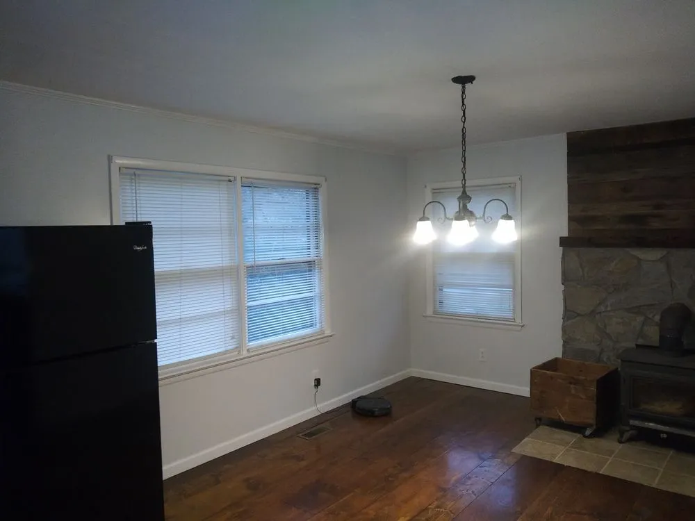 Slide of Bowkley Roofing & Handyman