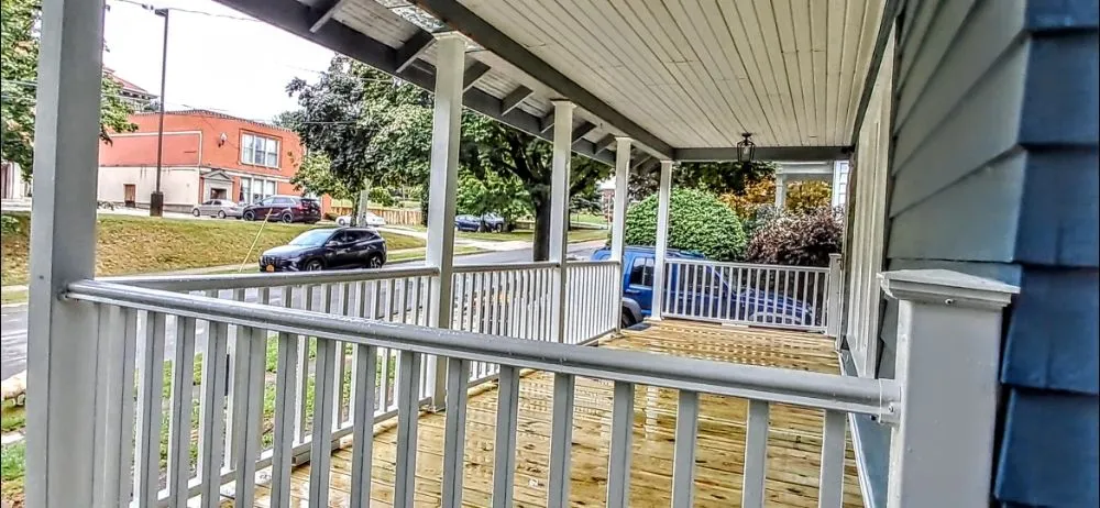 Slide of Bpersonal Contracting