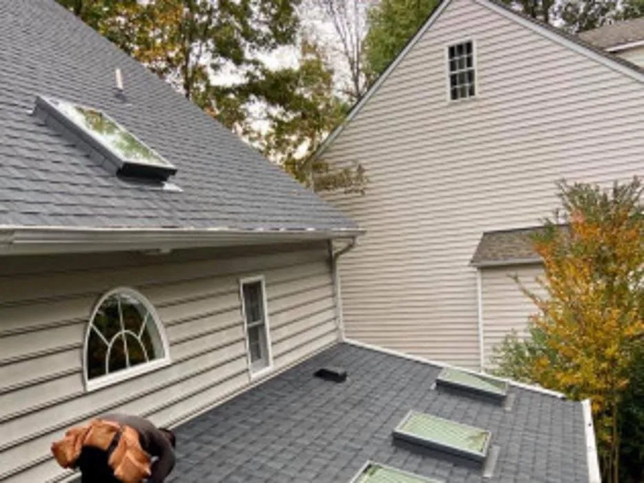 Slide of B&R Construction & Roofing