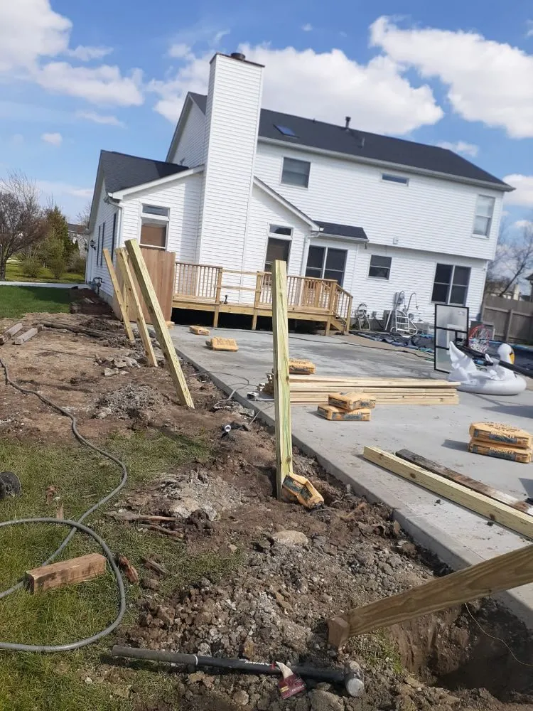 Slide of B&R Construction