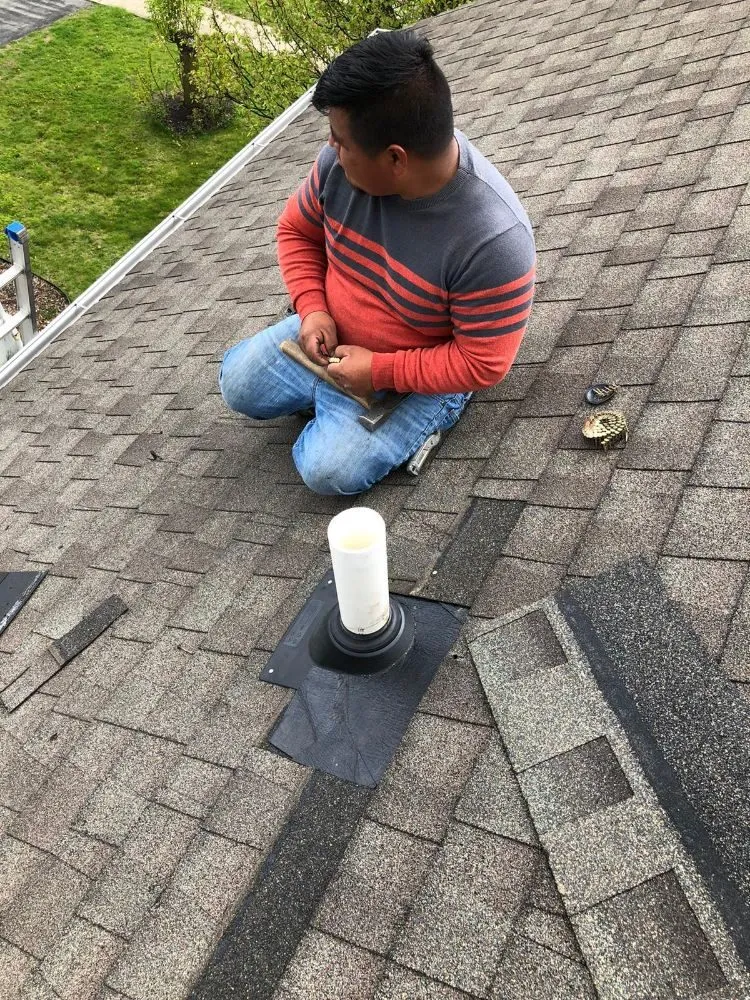 Slide of B&R Construction