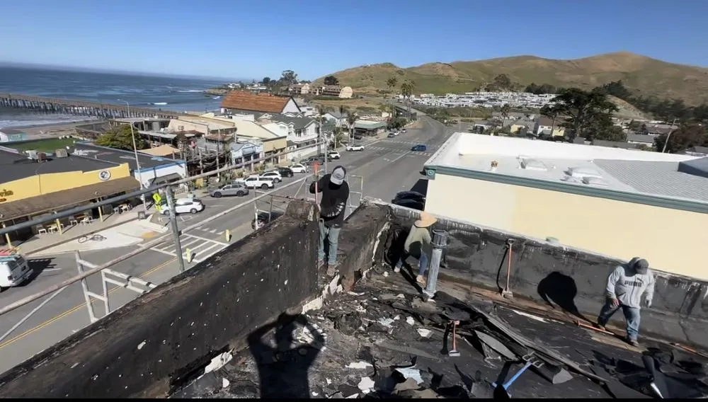 Slide of B&R Roofing & Tear Off