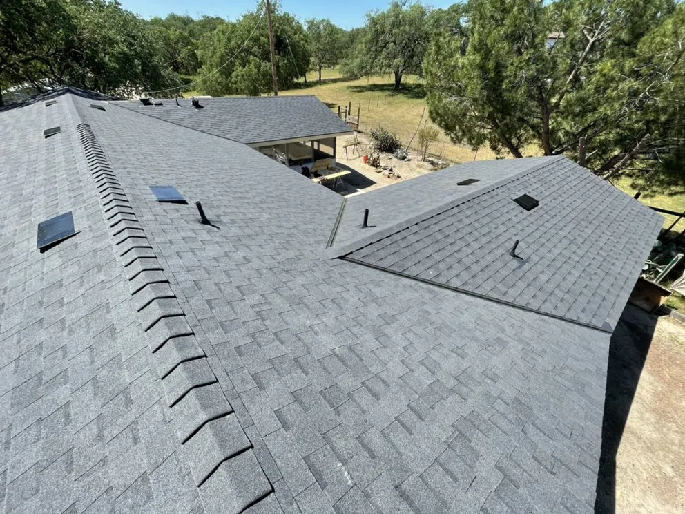 Slide of B&R Roofing & Tear Off