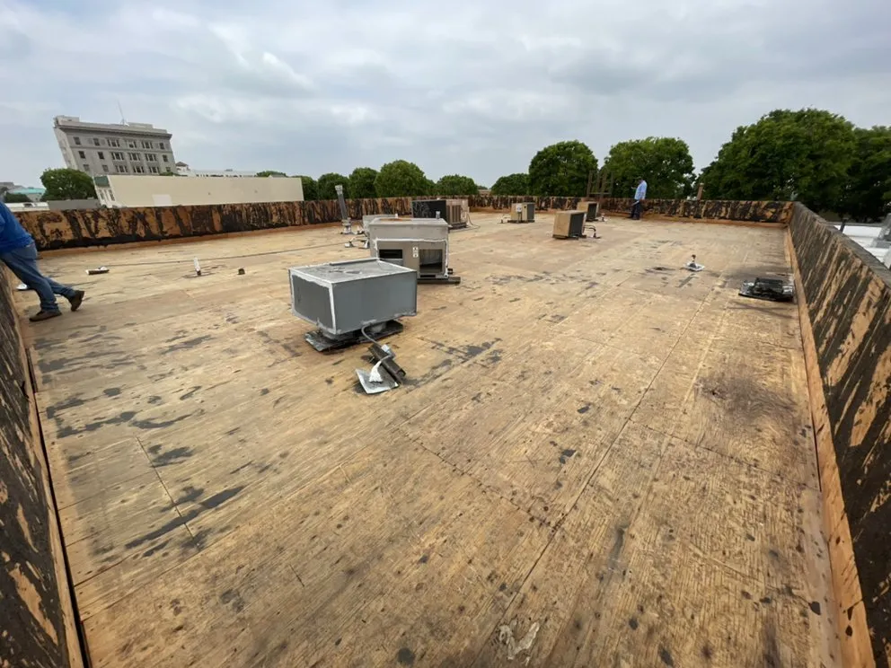 Slide of B&R Roofing & Tear Off